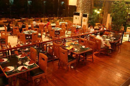 Josephine Restaurant